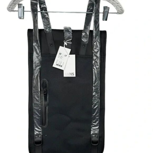 NEW Rains Waterproof Rucksack RFID Minimalist Backpack Unisex NWT Black ⭐️⭐️⭐️⭐️ main image 13